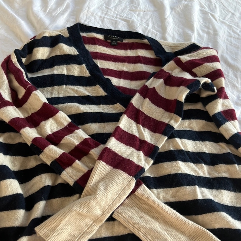 100% cashmere j crew sweater